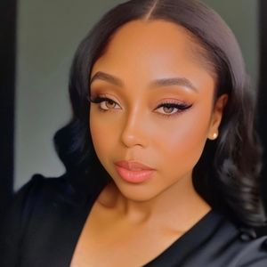Meet your Posher, Brandi